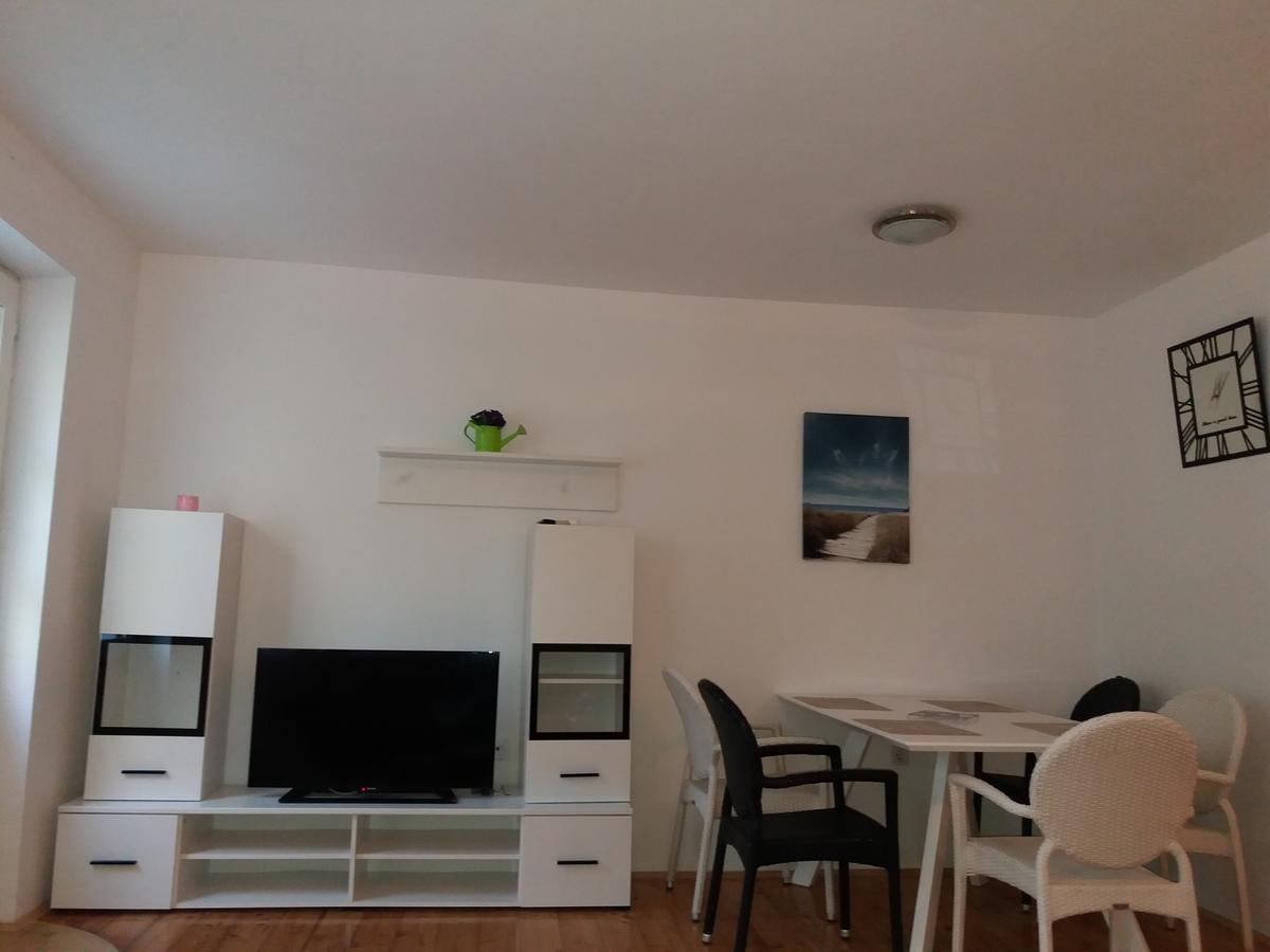 Apartman Marina Крвавица Екстериор снимка
